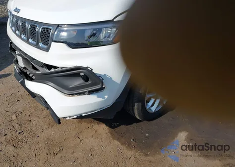 2023 Jeep Compass Latitude Lux Fwd from USA, damaged, VIN 3C4NJDFN9PT521504